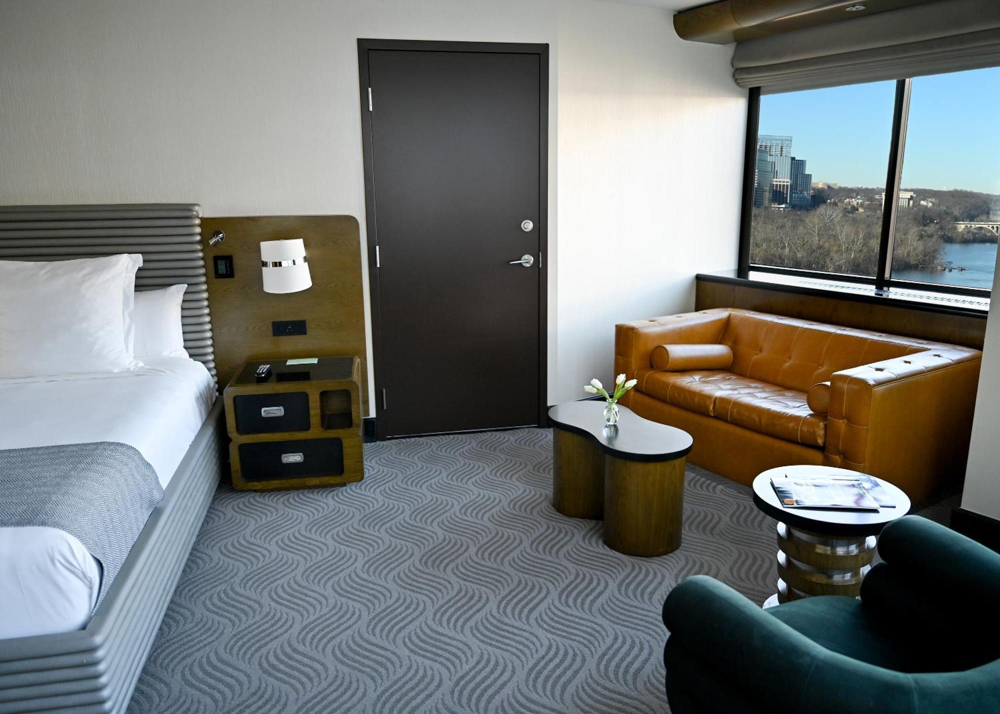 Habitación Premier con vistas al río - Cama extragrande