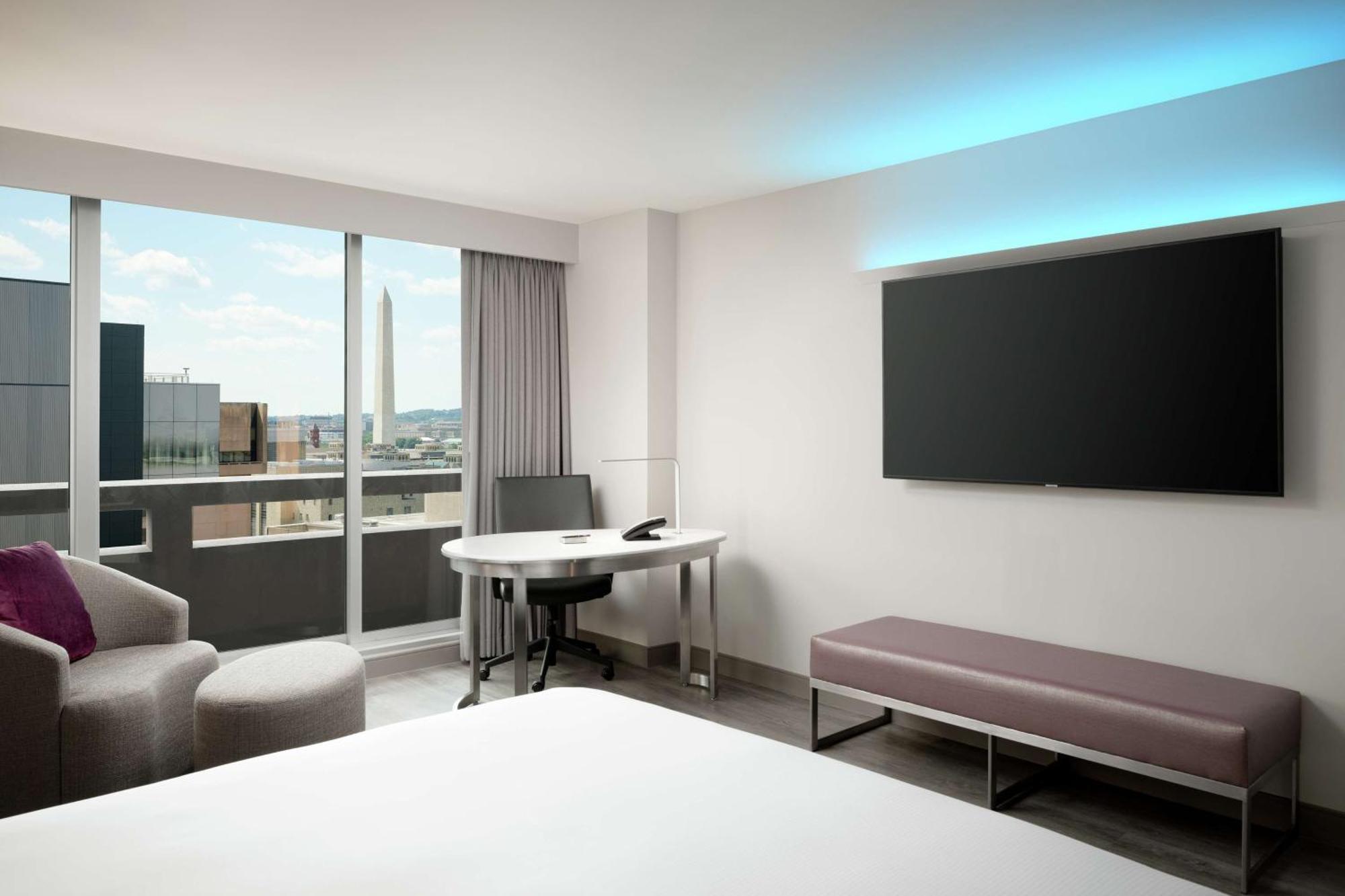 Deluxe King Room City View,1618819326:JPEG
