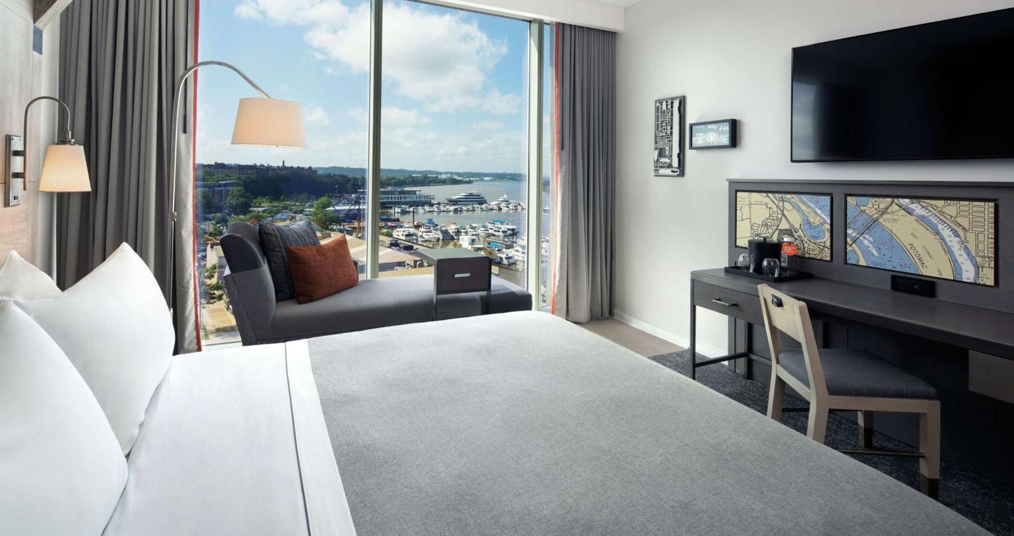King Room River View,1552302145:JPEG