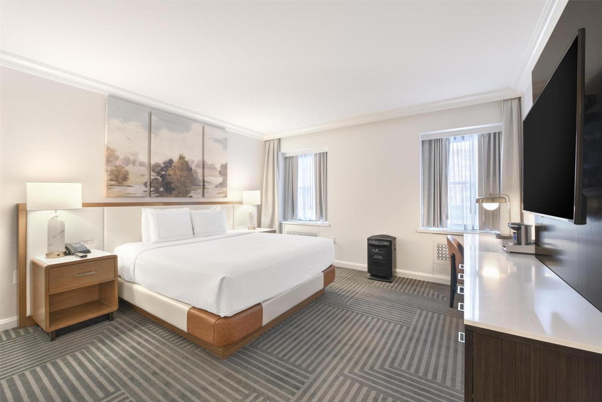 PURE Wellness King Room,1674704687:JPEG